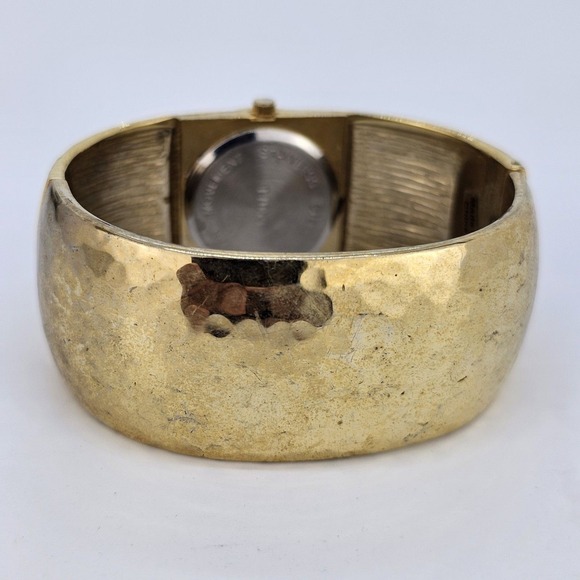 28MM Women's Gold Tone Hammered Cuff Watch Crystal Bezel 5.75" New Battery - Picture 7 of 13